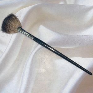 ✨Sephora PRO Fan Brush